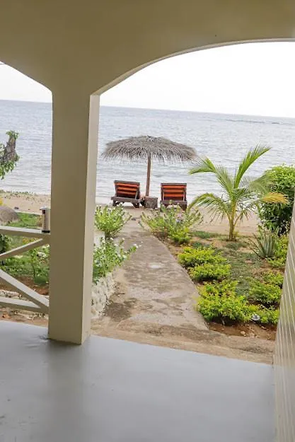 Little Bay Hideaway Villa Lodge